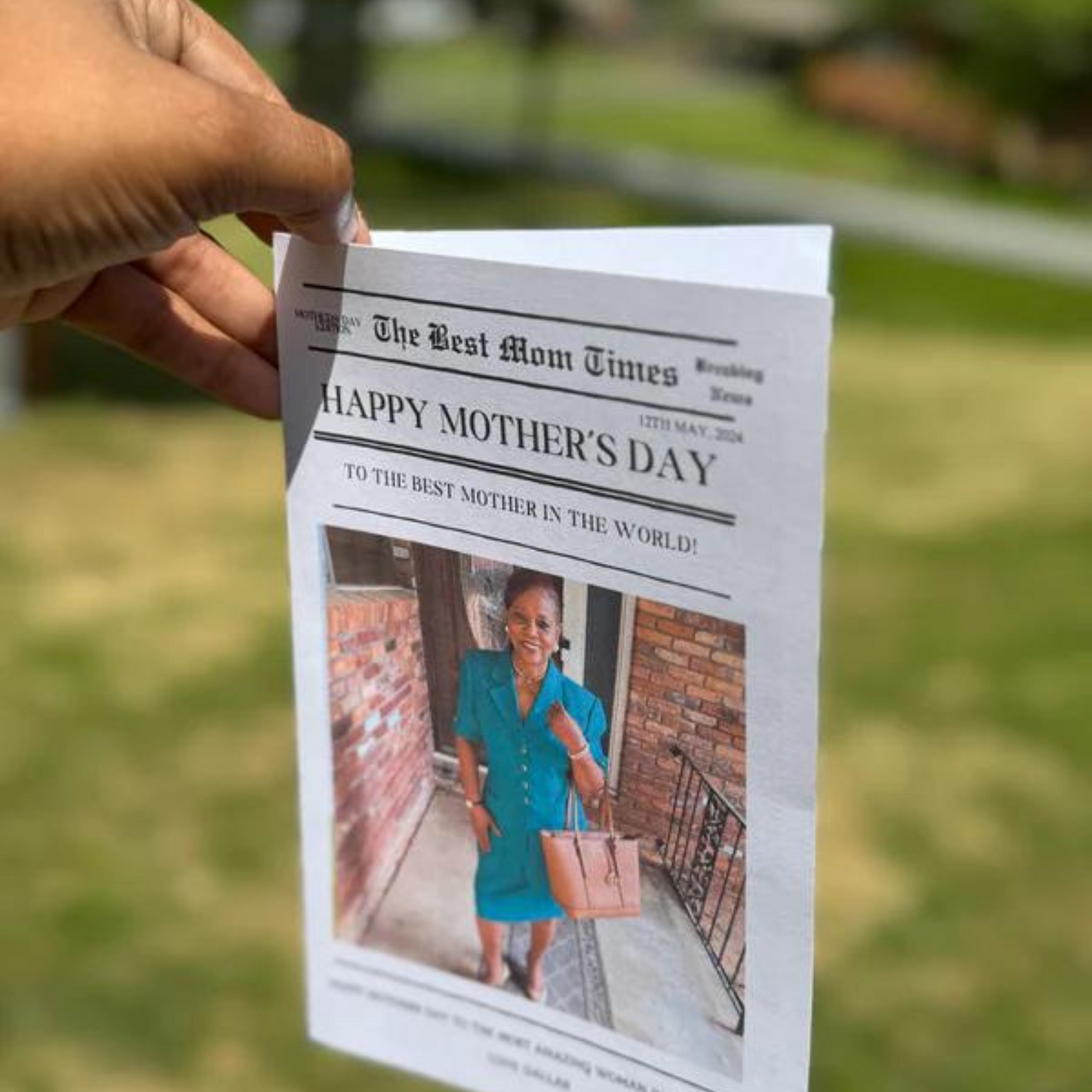 Newspaper Frame/Card Mother’s & Father’s Day Editable Template (Canva)